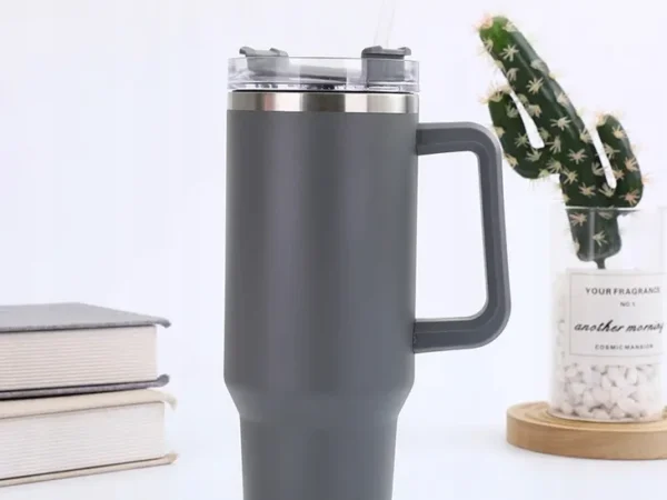 Kubek PilatoCup 1200ml ze słomką - obrazek 5